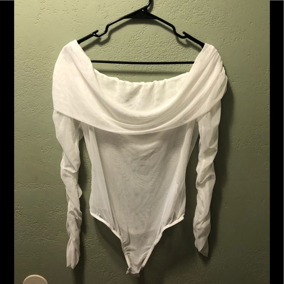 NWT Pretty little thing Size 14 White bodysuit